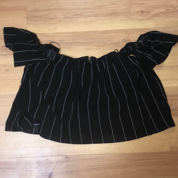 Honey Punch Tops - Black Off-The-Shoulder Top